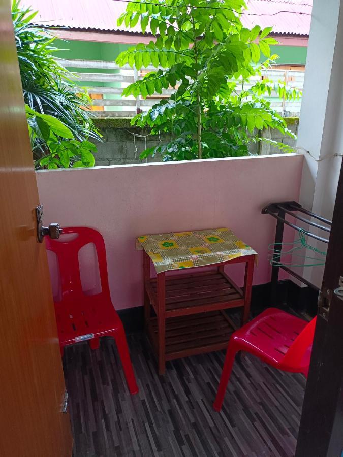 Sunny Tayai Hostel Пай Экстерьер фото