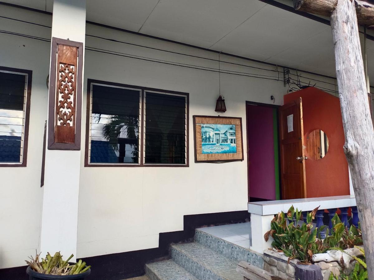 Sunny Tayai Hostel Пай Экстерьер фото