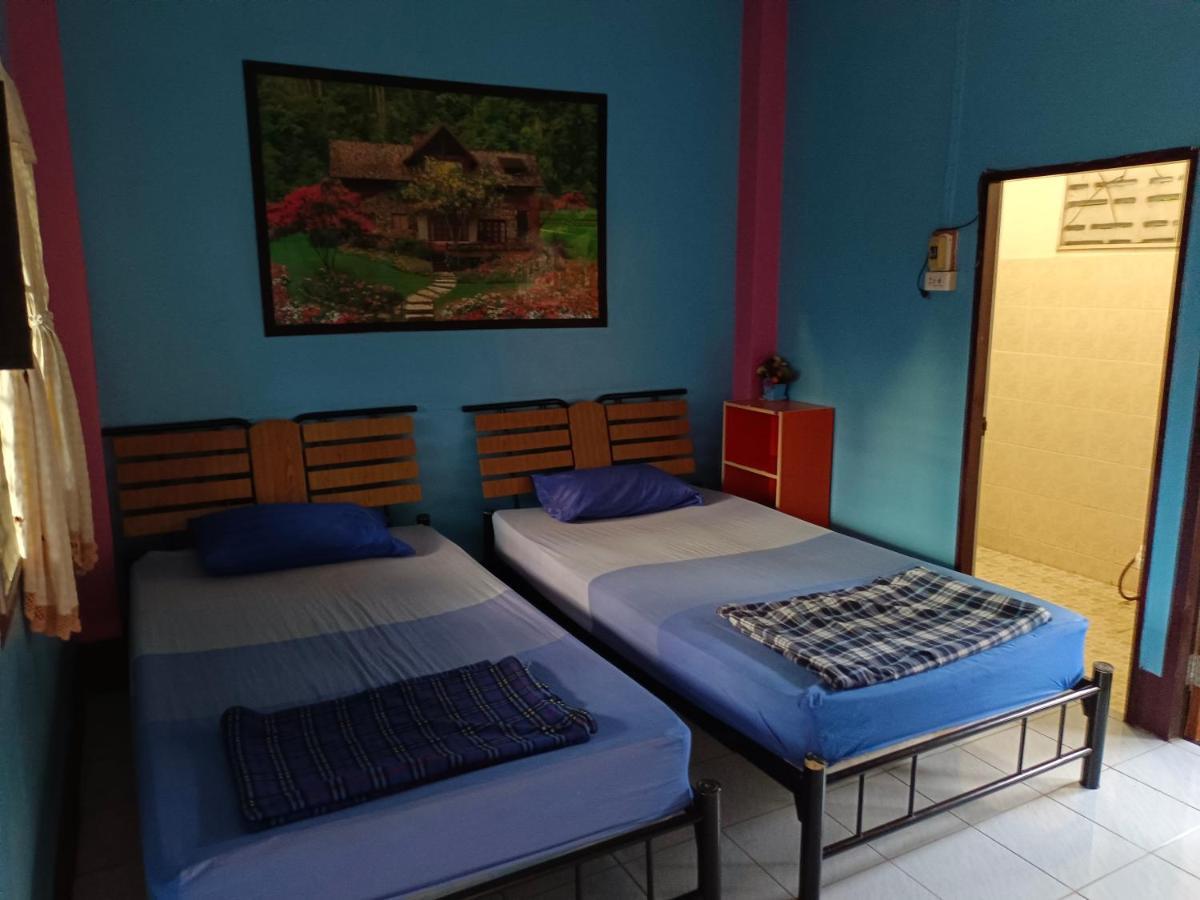 Sunny Tayai Hostel Пай Экстерьер фото