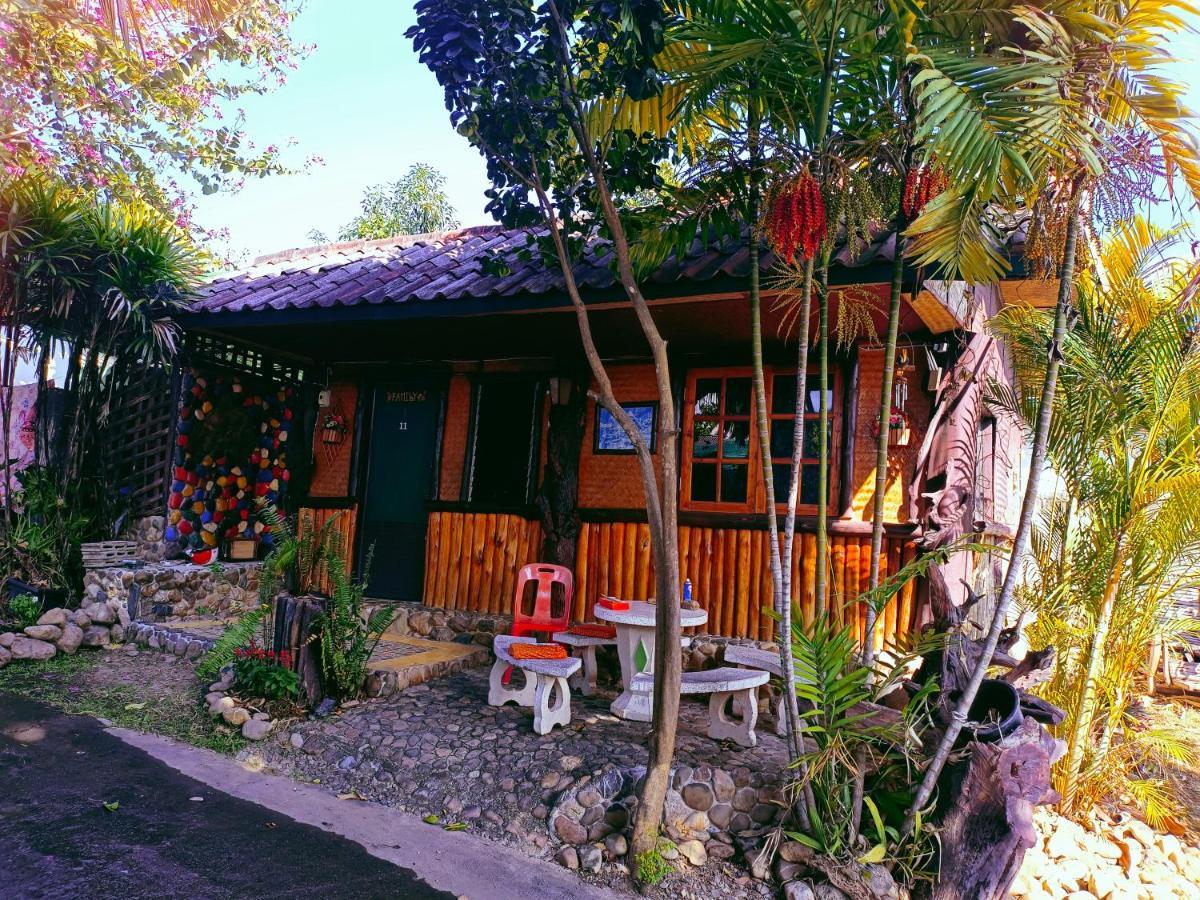 Sunny Tayai Hostel Пай Экстерьер фото