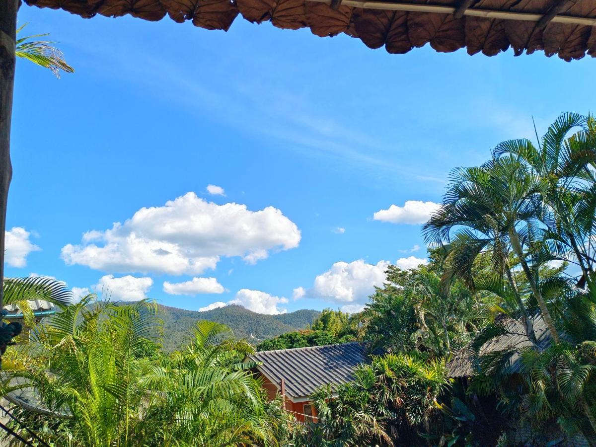 Sunny Tayai Hostel Пай Экстерьер фото